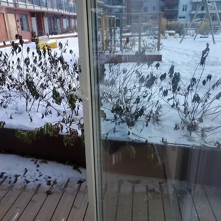 Practical Flat Connected With Garden شقة